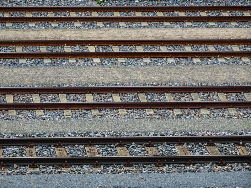 Parallel Universe Navigation